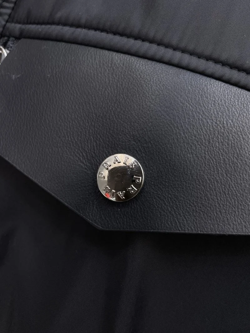 EyeCatching Prada Outwear 167431