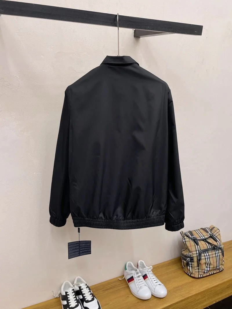 Comfortable Prada Outwear 167384