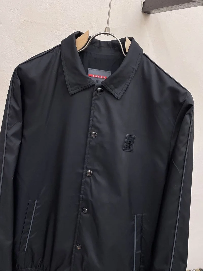 Comfortable Prada Outwear 167384