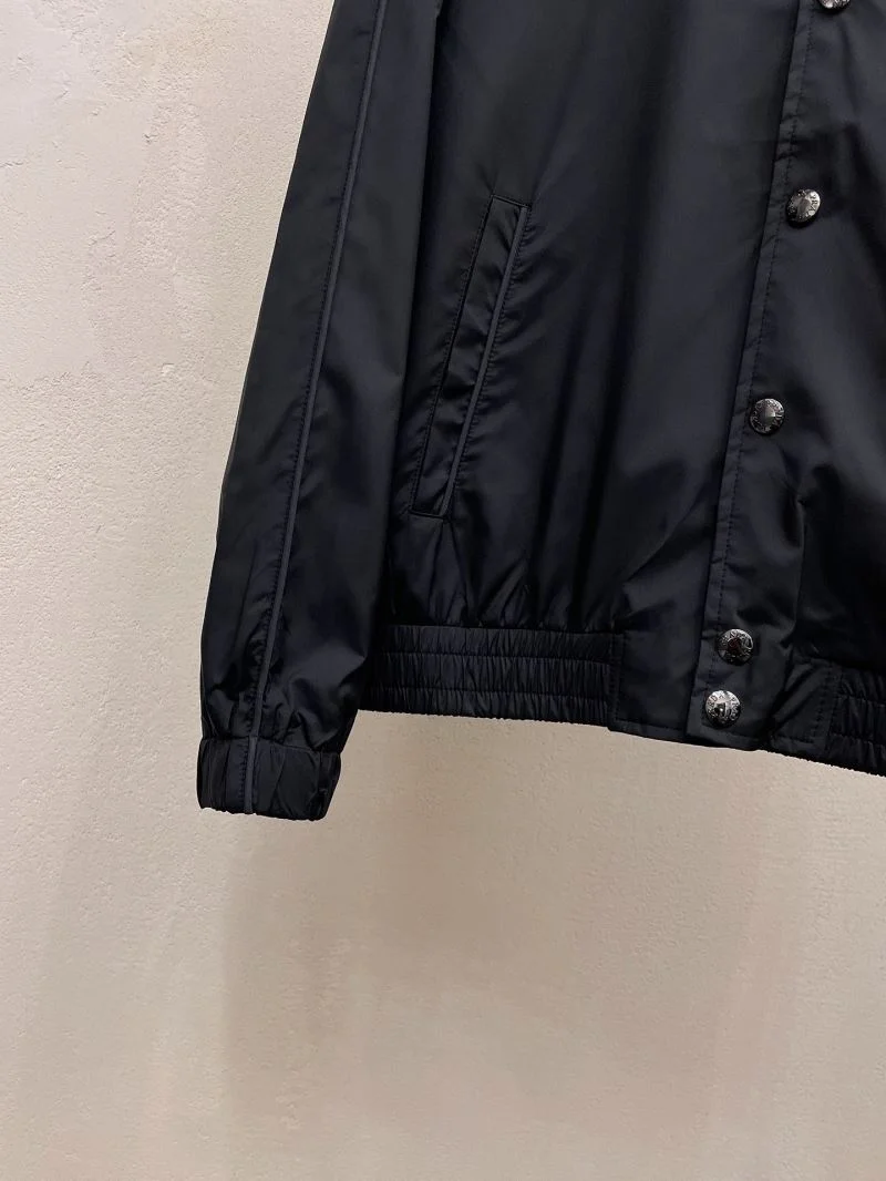 Comfortable Prada Outwear 167384