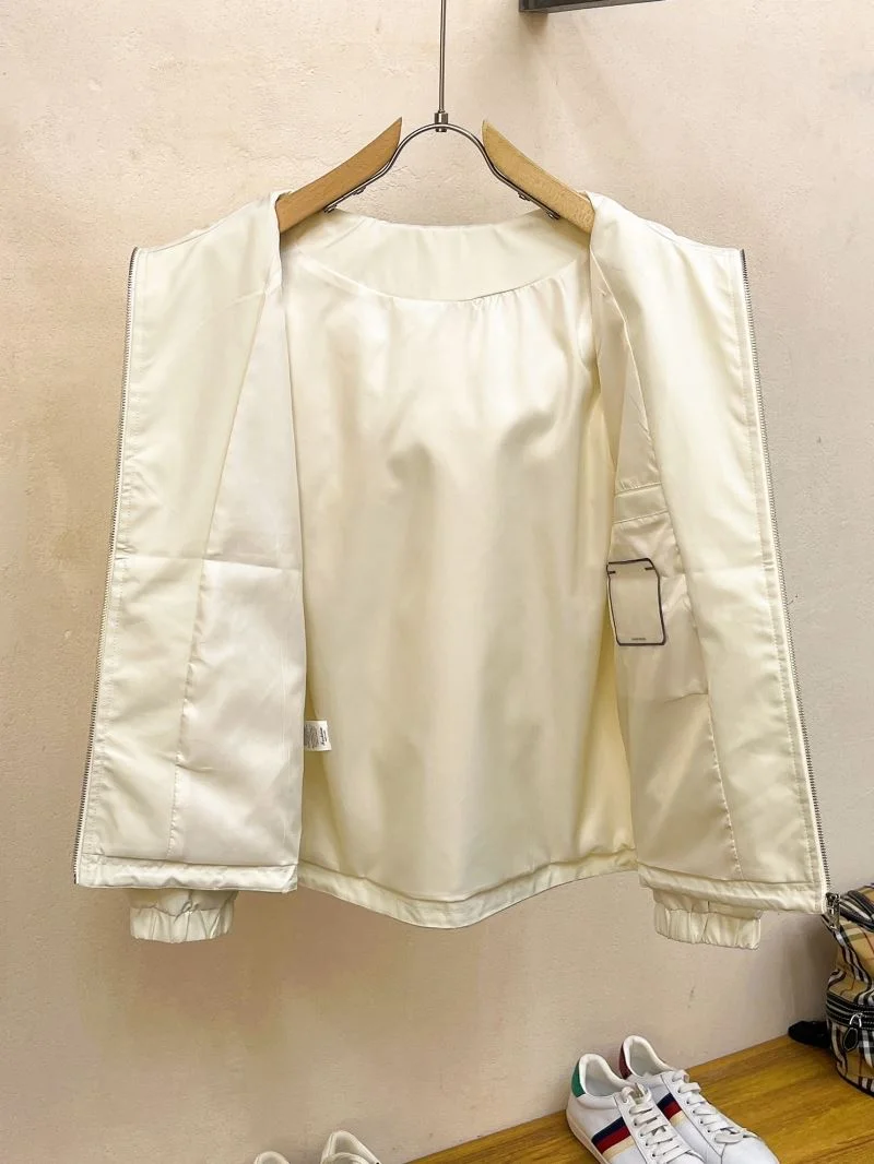 Tailored Prada Outwear 167382