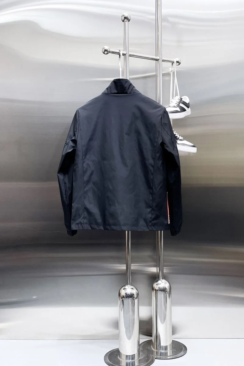 ZipUp Prada Outwear 167380