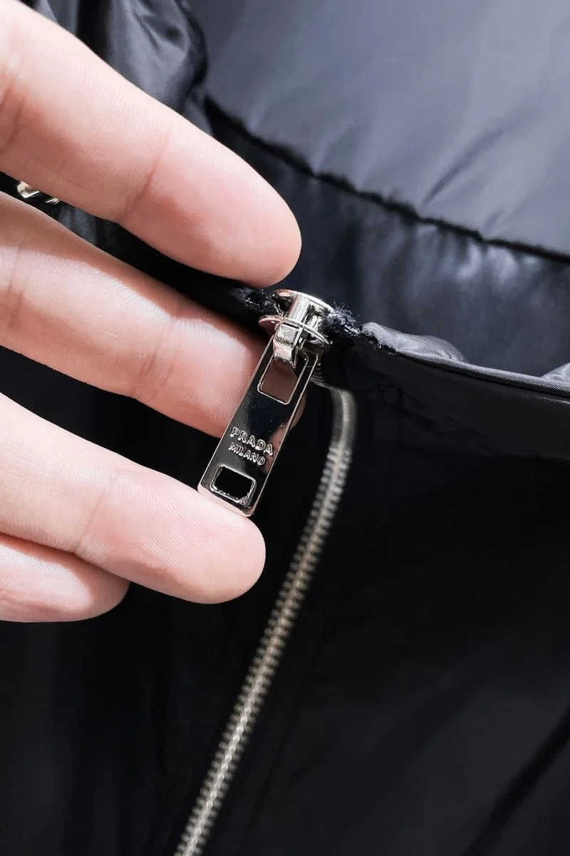 HighPerformance Prada Outwear 167379