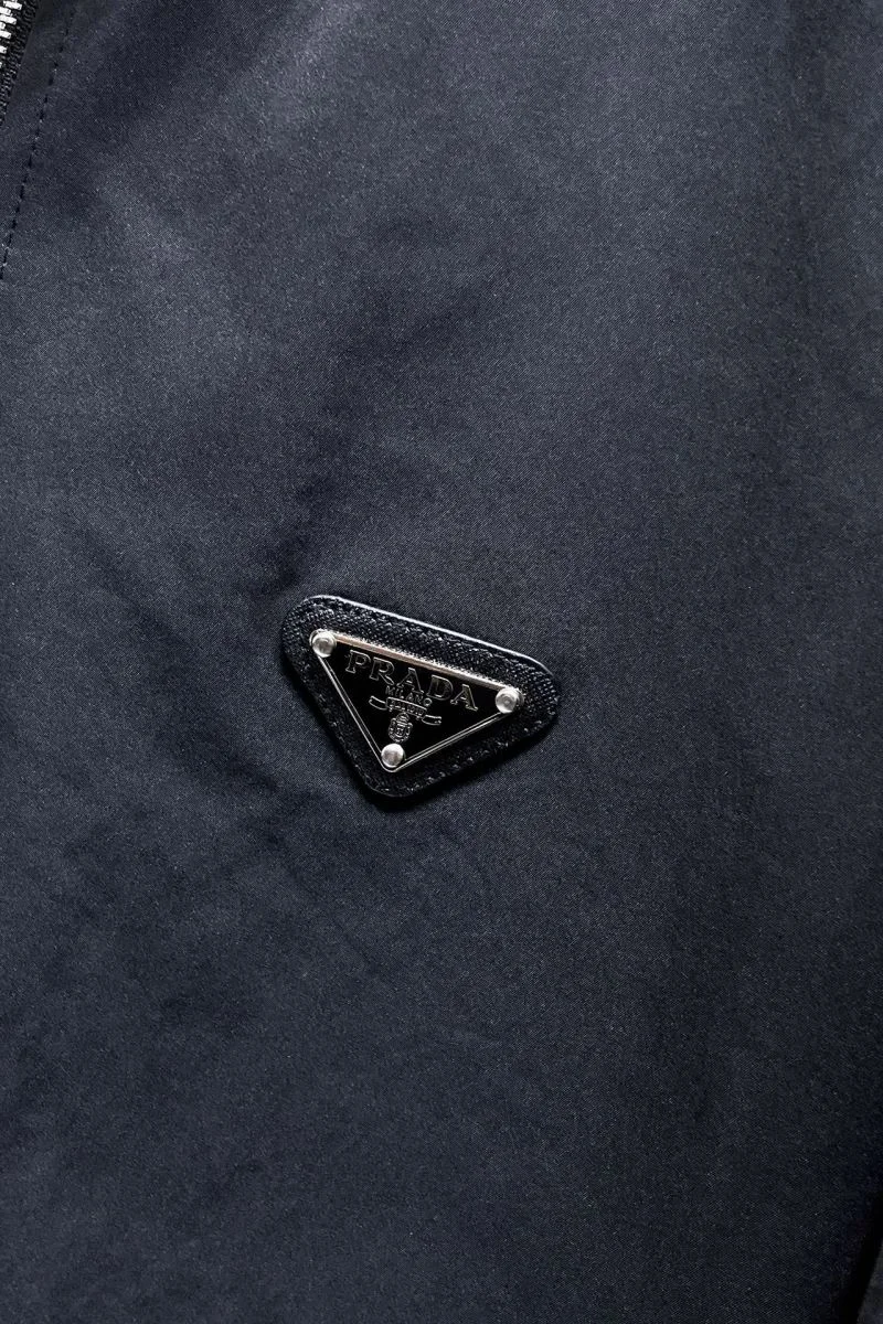 Prada Outwear Durable 167376