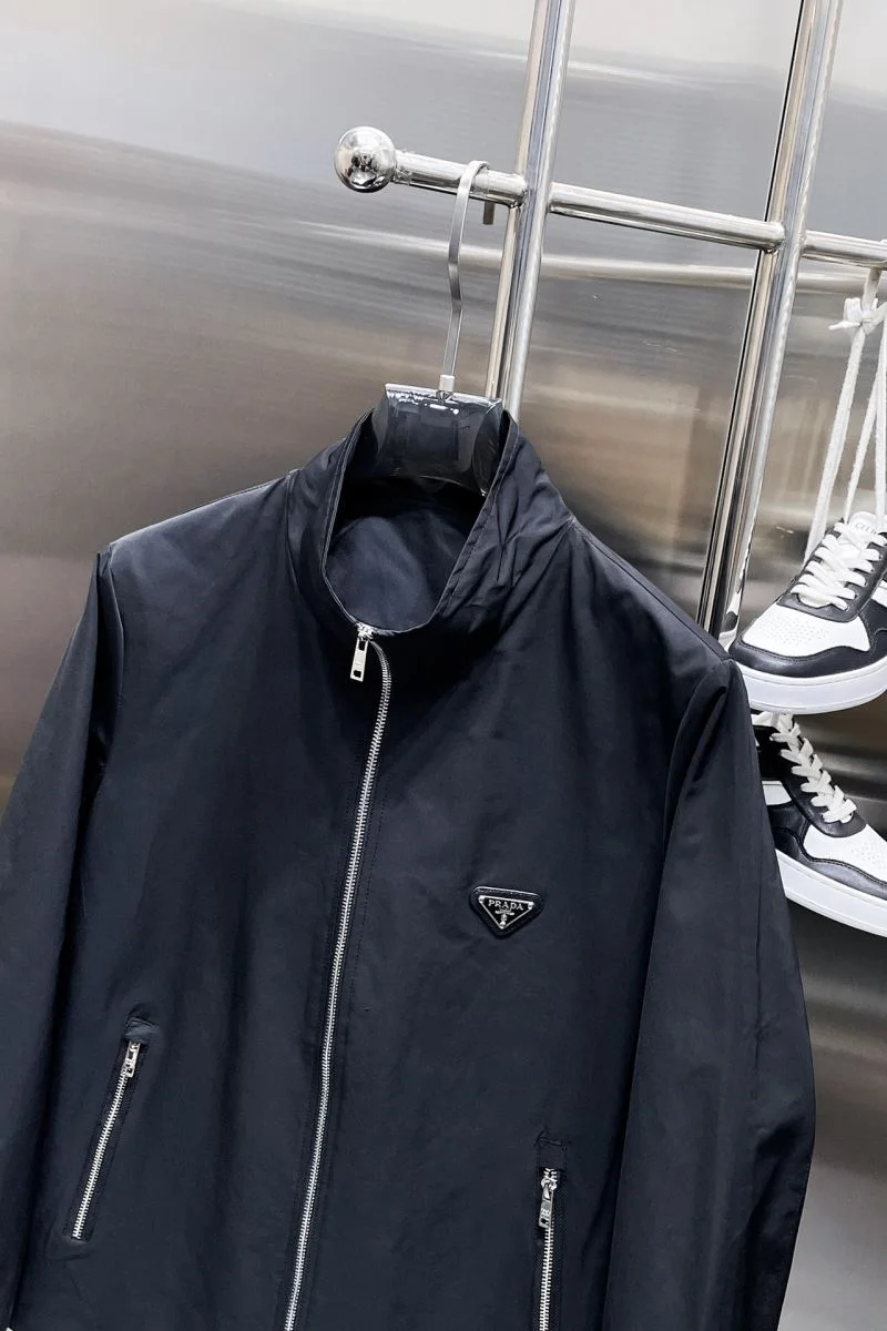 Prada Outwear Durable 167376