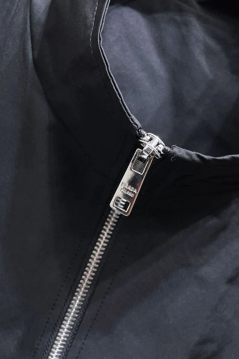 Prada Outwear Durable 167376