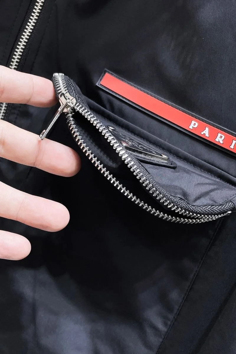 Prada Outwear Unique 167371