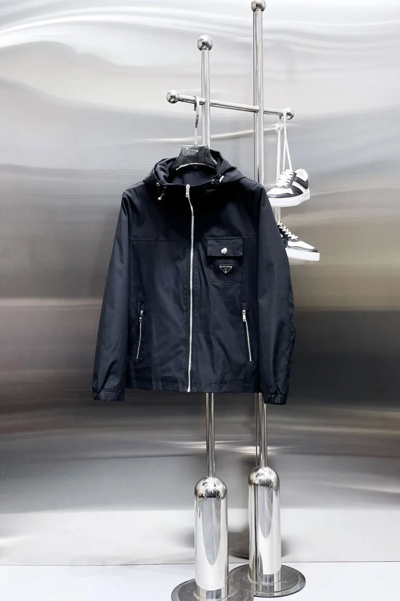 Prada Outwear Sophisticated 167369