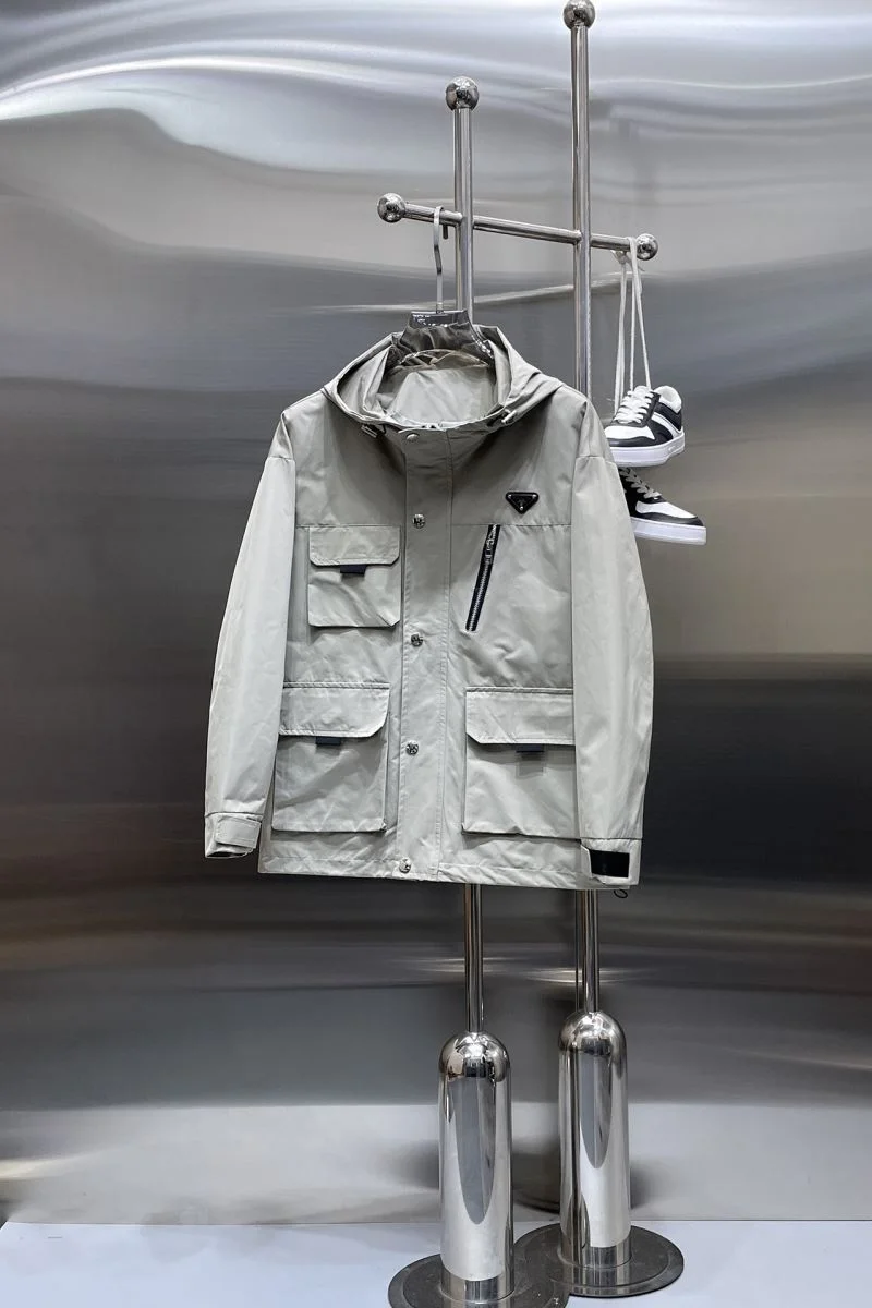 WeatherProof Prada Outwear 167364