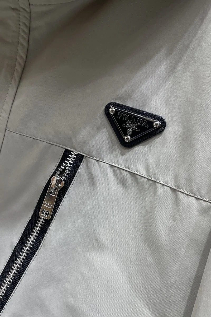 WeatherProof Prada Outwear 167364