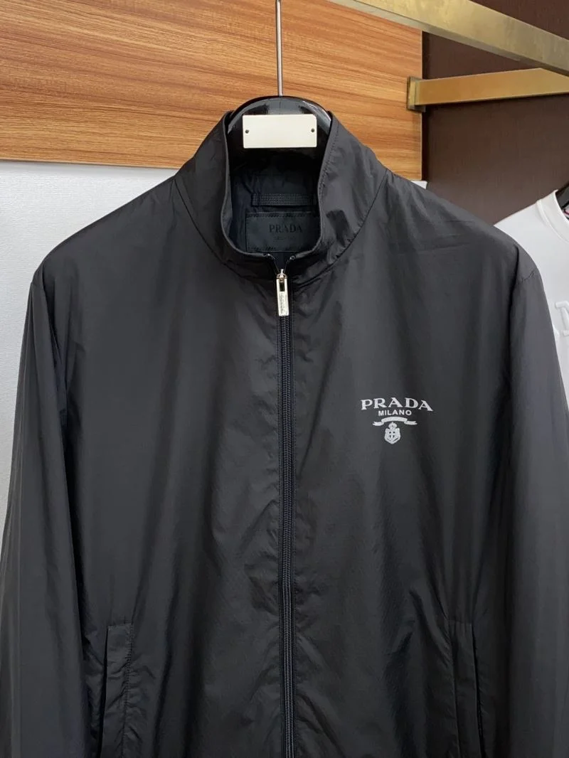 Timeless Prada Outwear 167347