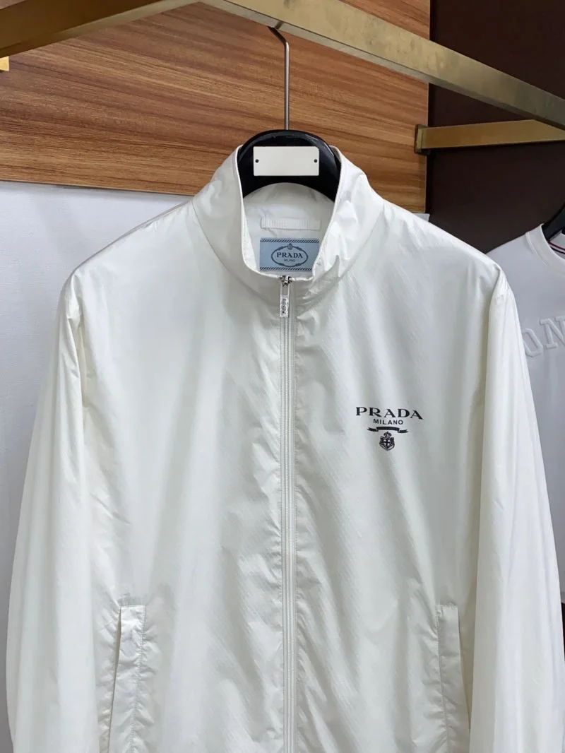 Sporty Prada Outwear 167350