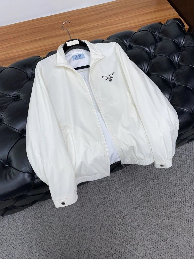Sporty Prada Outwear 167350
