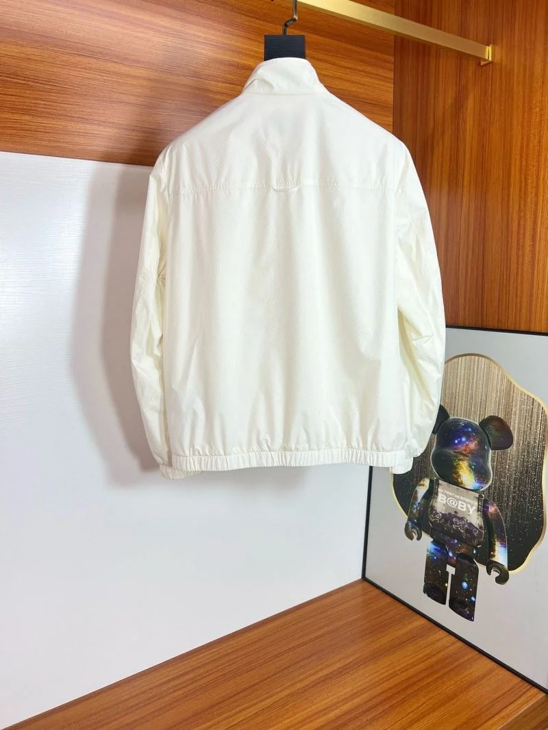 OnTrend Prada Outwear 167340