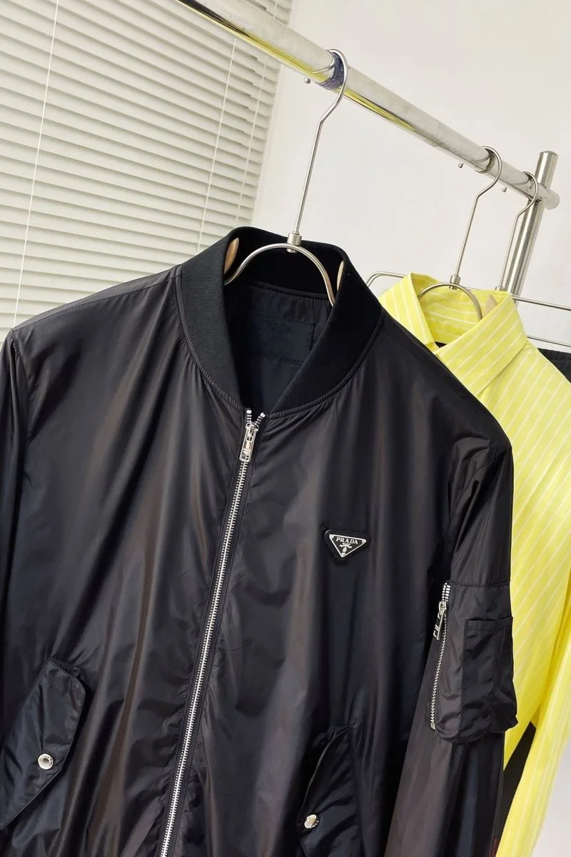 Breathable Prada Outwear 167336