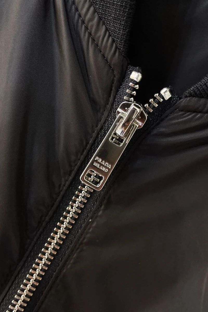 Breathable Prada Outwear 167336