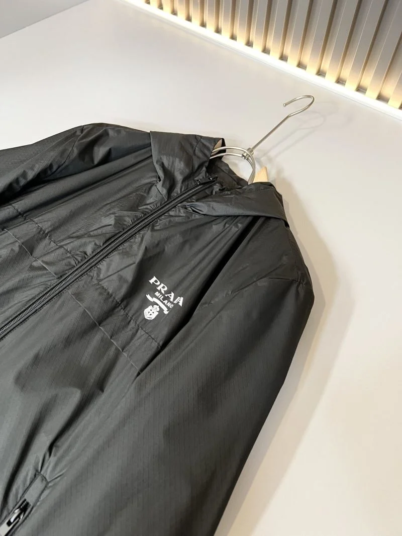 Prada Outwear GoAnywhere 167345