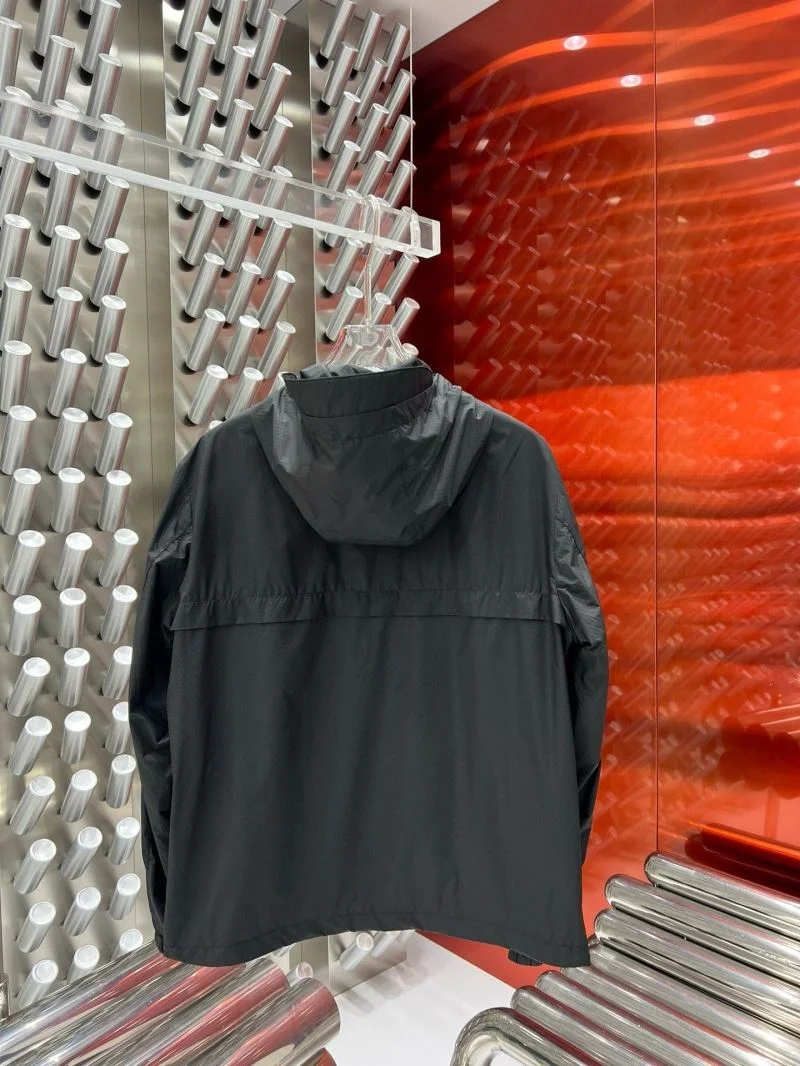 TopPick Prada Outwear 167333