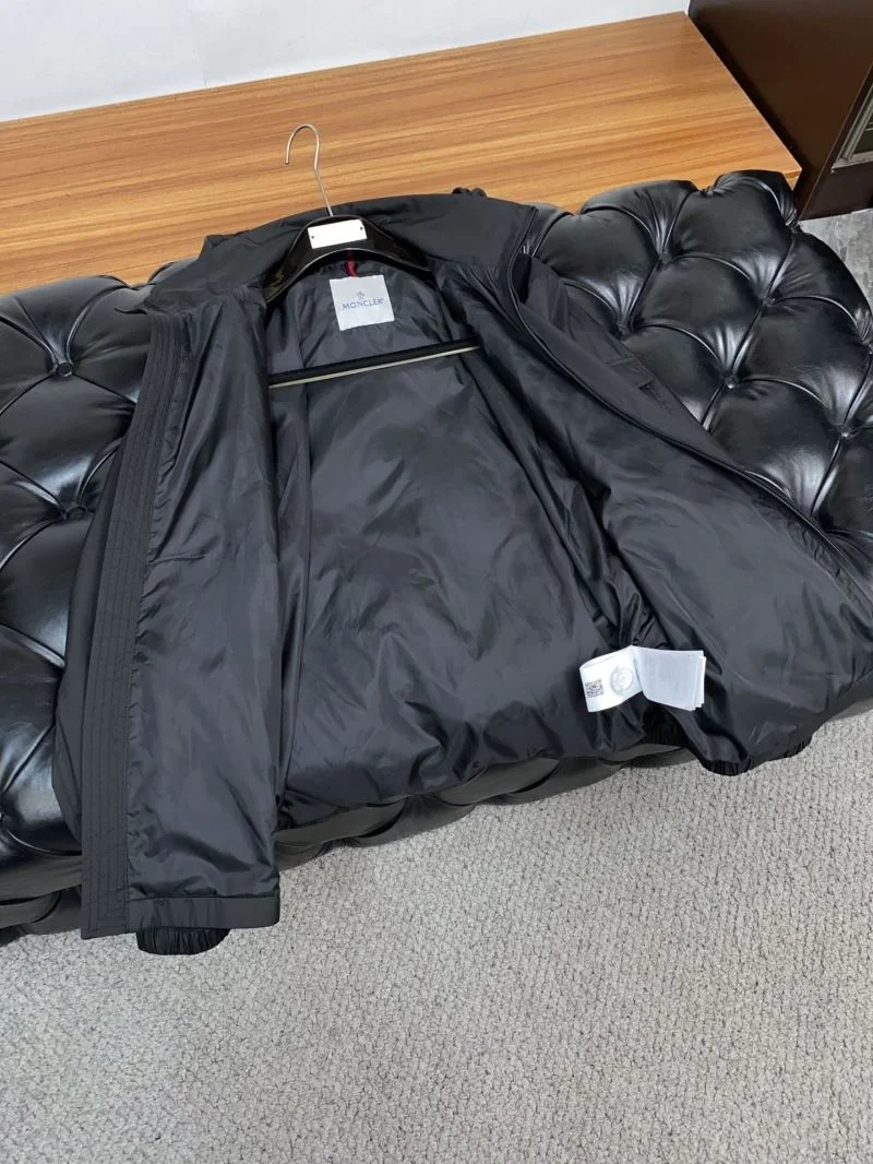 Stretchable Prada Outwear 167324