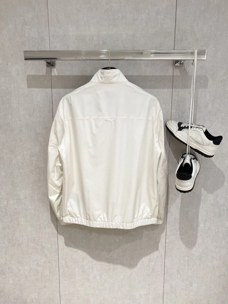 Prada Outwear Fashionable 167329