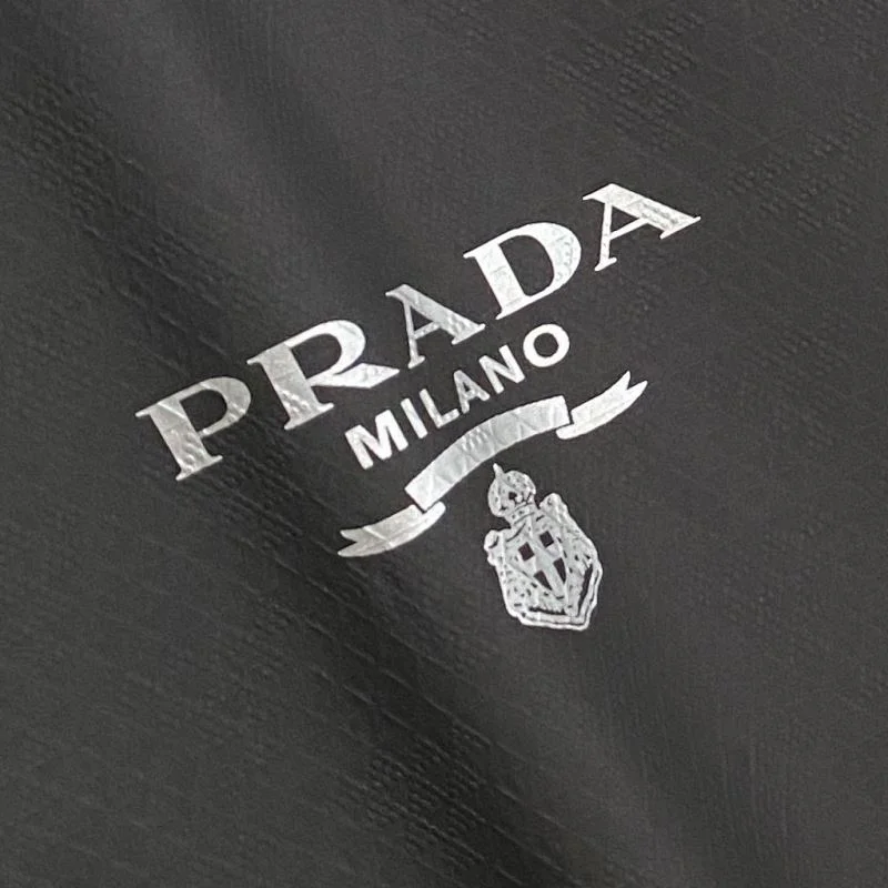 Prada Outwear Popular 167321