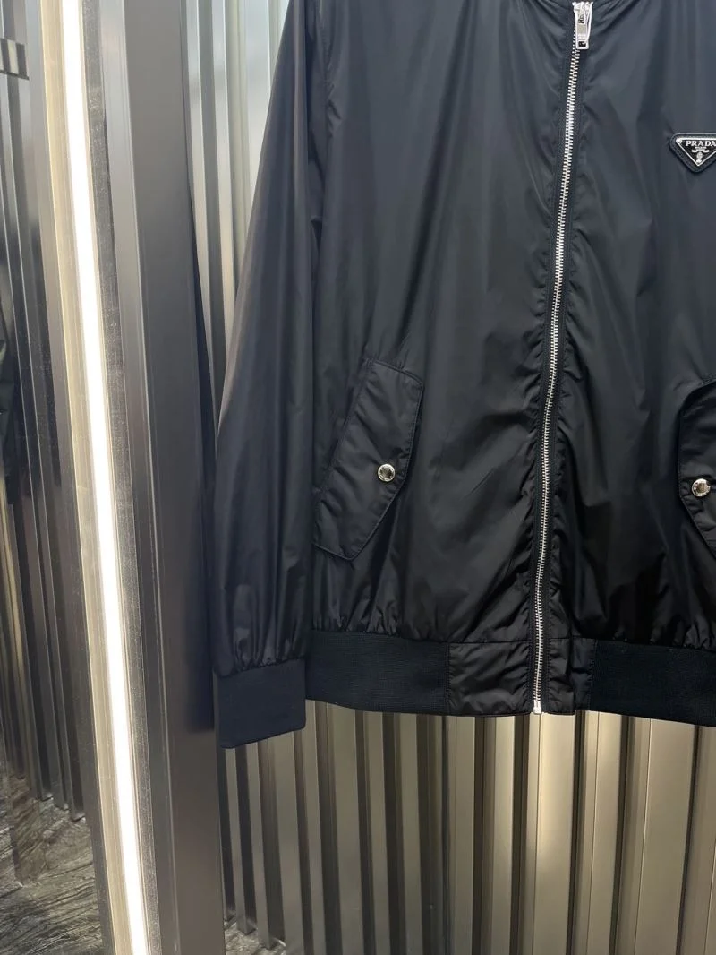 Prada Outwear Sophisticated 167323