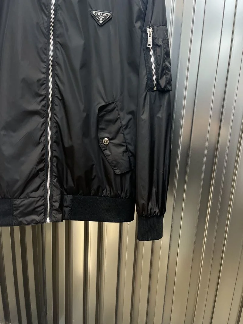 Prada Outwear Sophisticated 167323