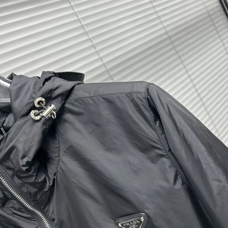 Supportive Prada Outwear 167328