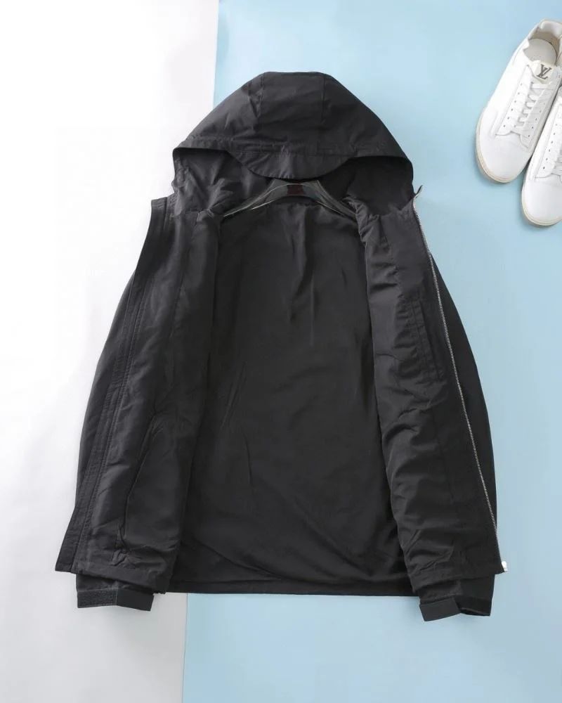 ModernLook Prada Outwear 167325