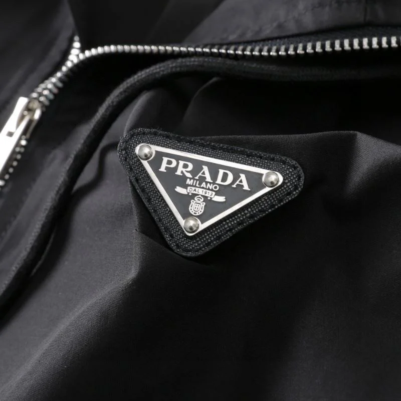 ModernLook Prada Outwear 167325