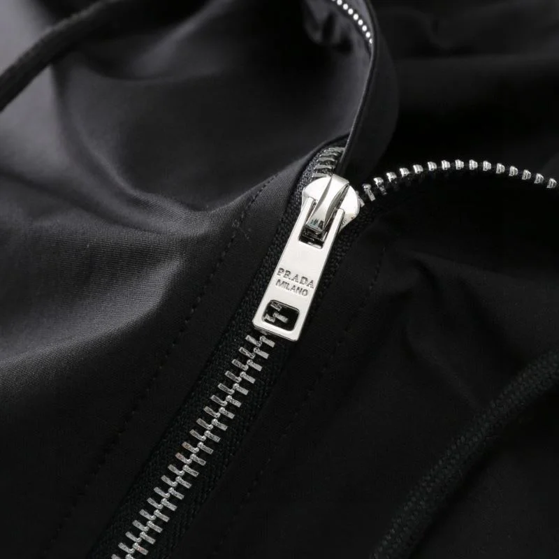 ModernLook Prada Outwear 167325