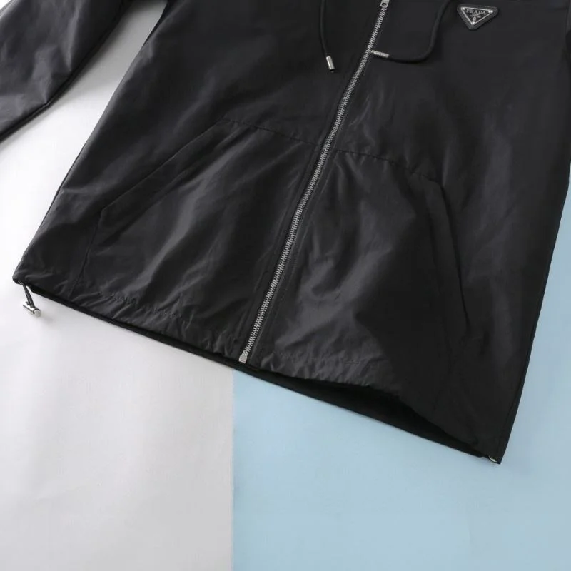 ModernLook Prada Outwear 167325