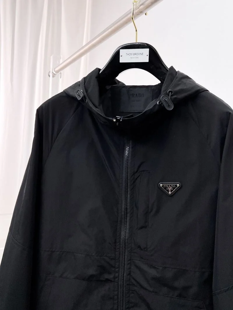 Prada Outwear ZeroBulk 167311