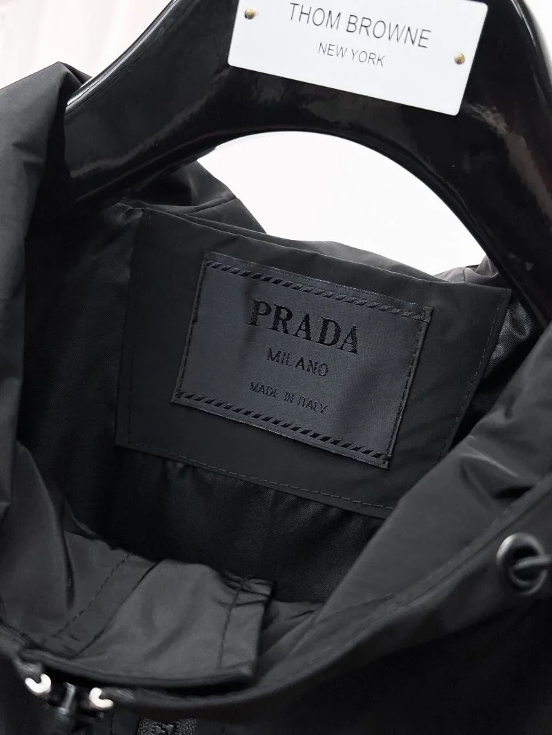 Prada Outwear ZeroBulk 167311