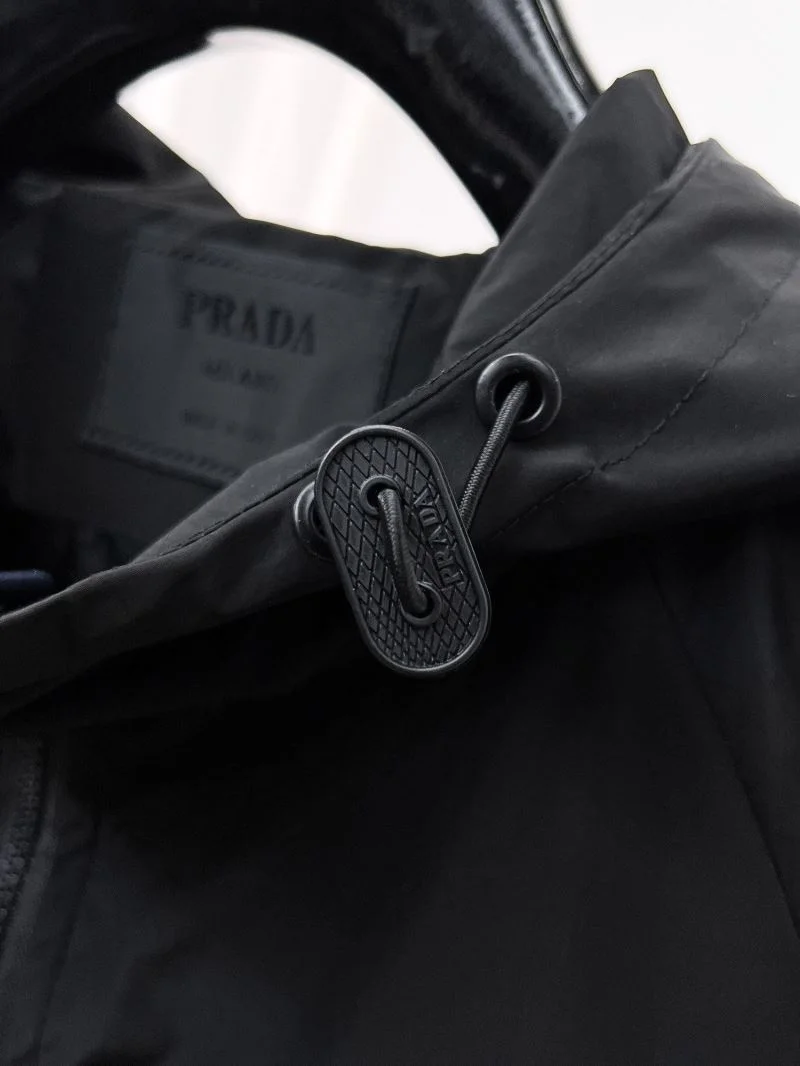 Prada Outwear ZeroBulk 167311