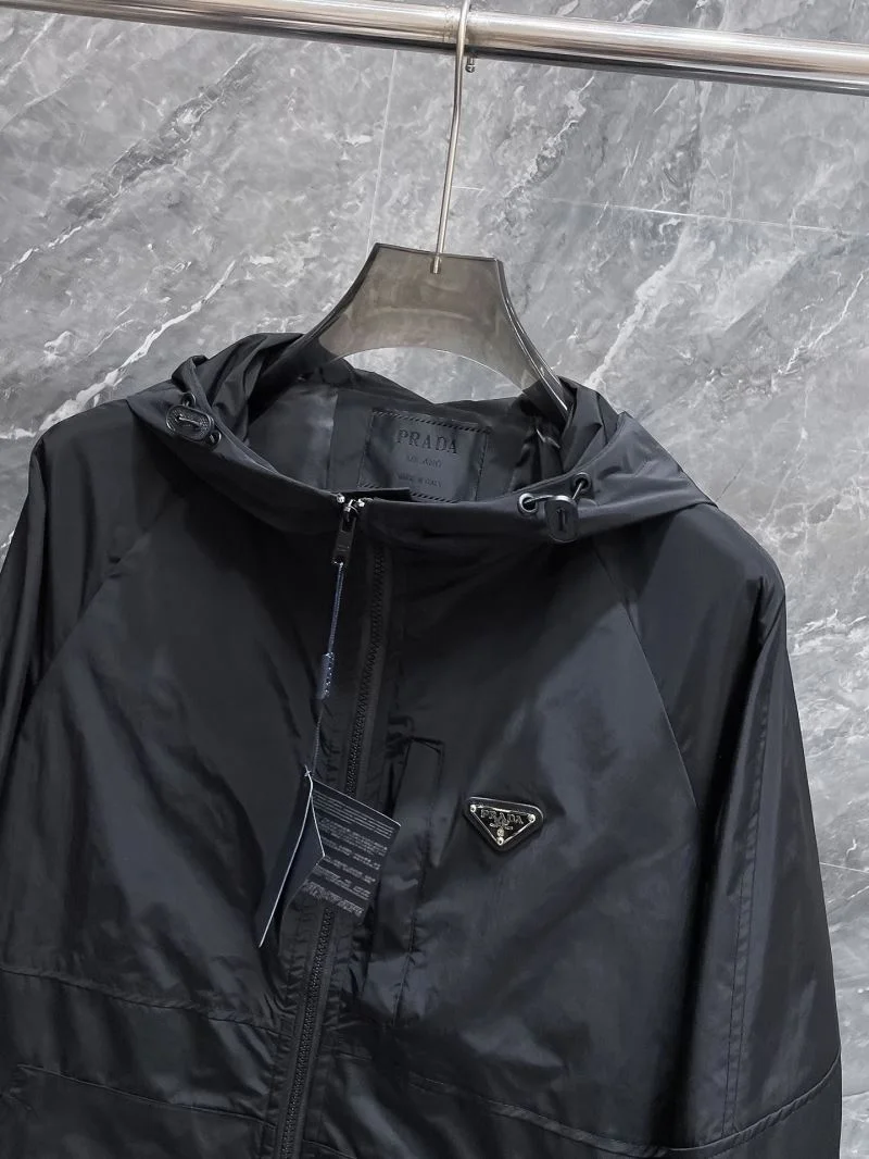 Prada Outwear FlexibleFit 167314
