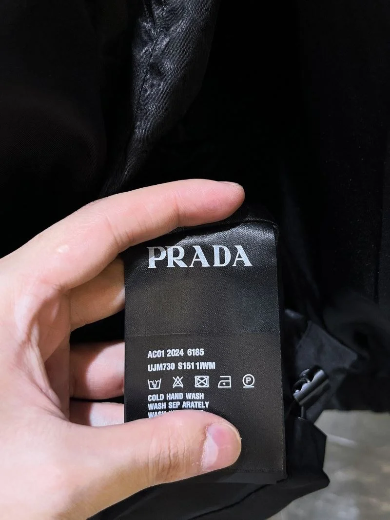Prada Outwear Minimalist 167285
