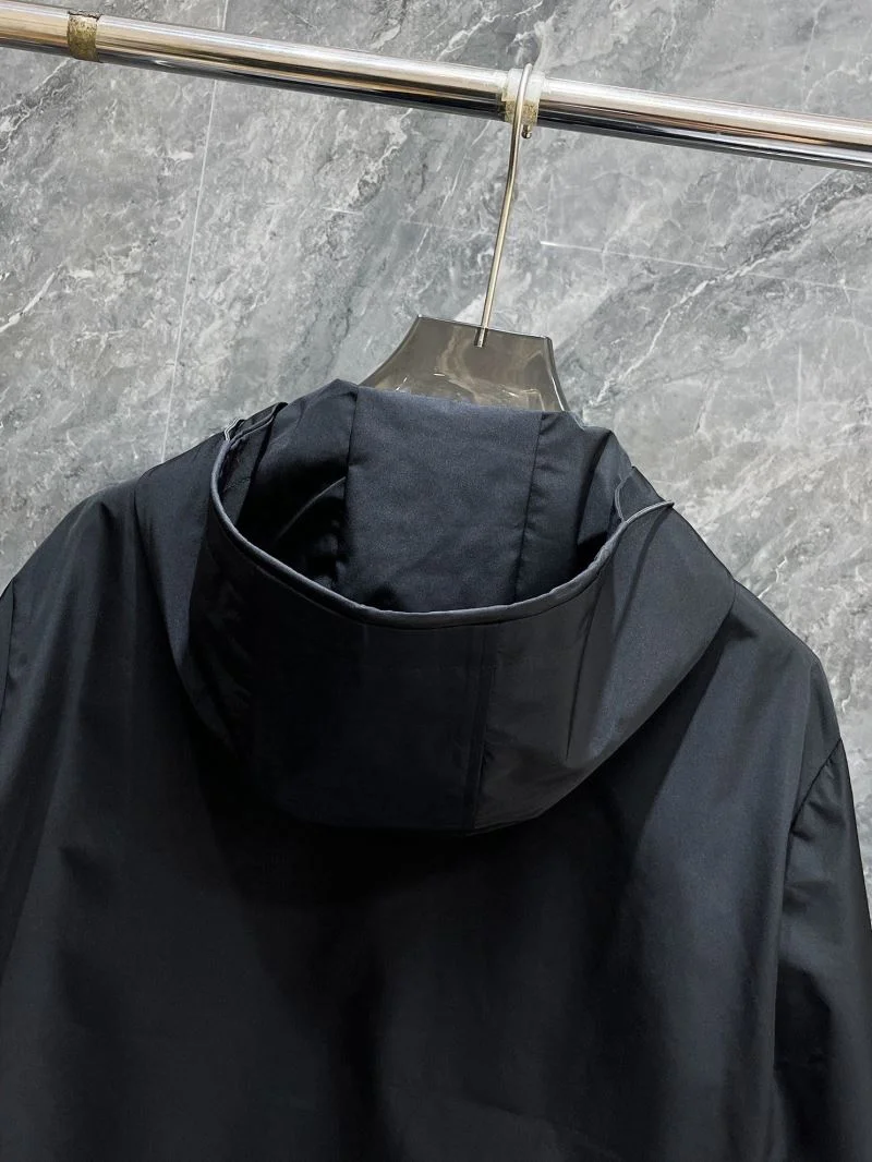 Prada Outwear Minimalist 167285