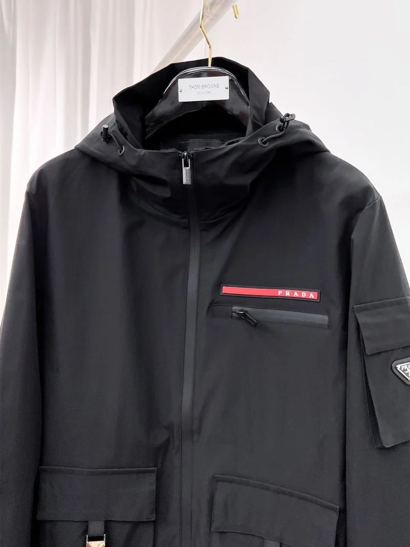 Durable Prada Outwear 167291