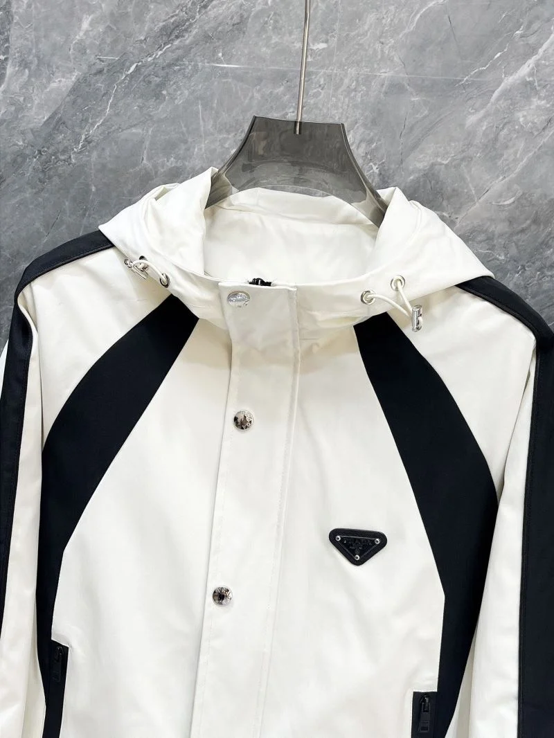 StreetReady Prada Outwear 167296