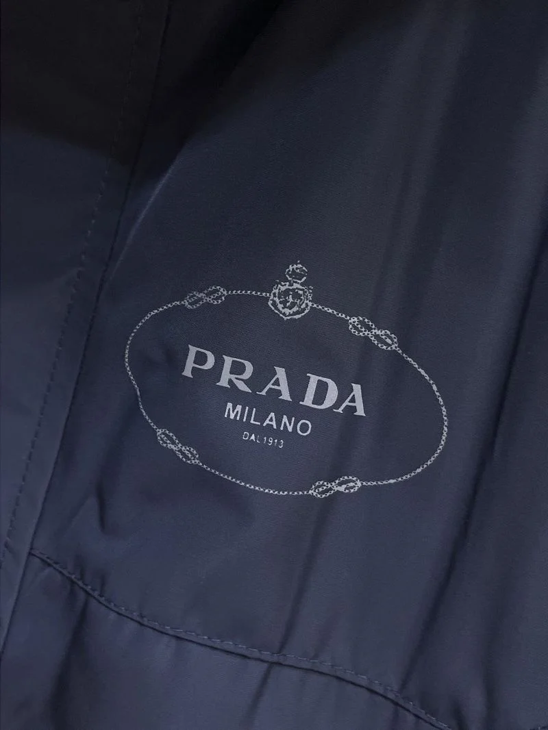 Prada Outwear Elegant 167286