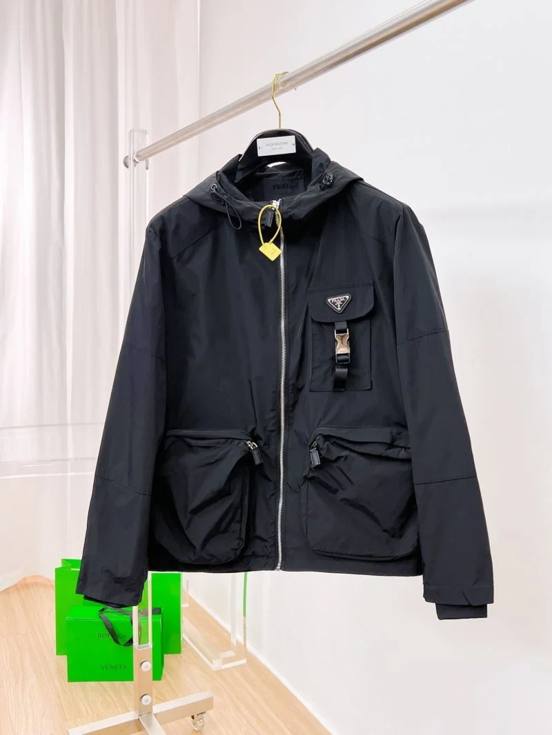 Prada Outwear Compact 167303