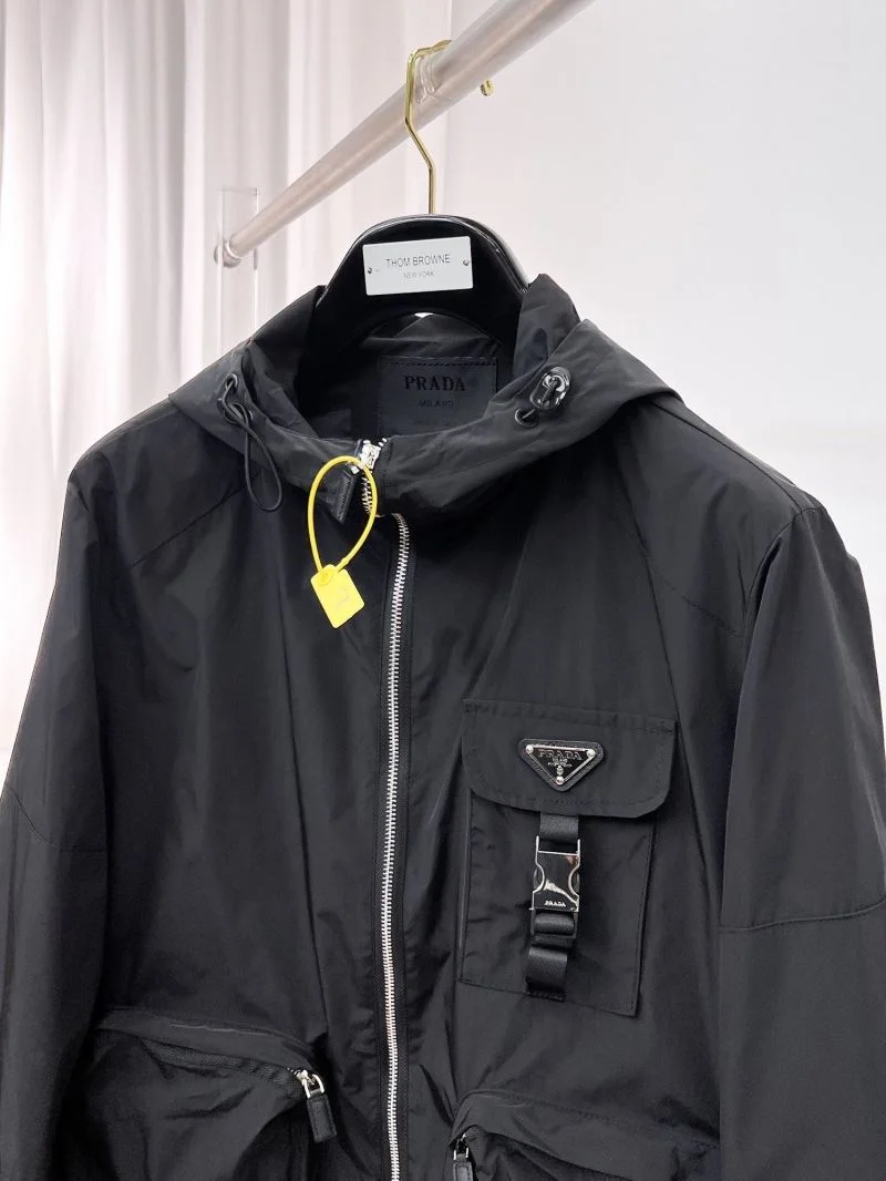 Prada Outwear Compact 167303
