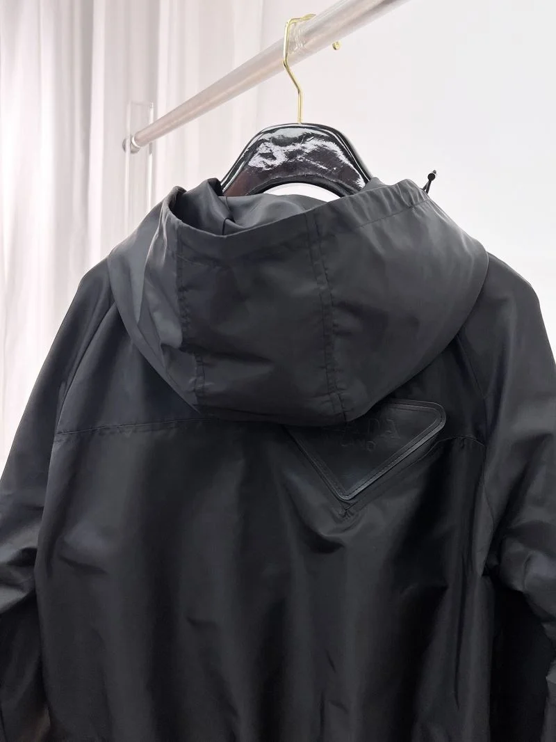 FreshLook Prada Outwear 167267