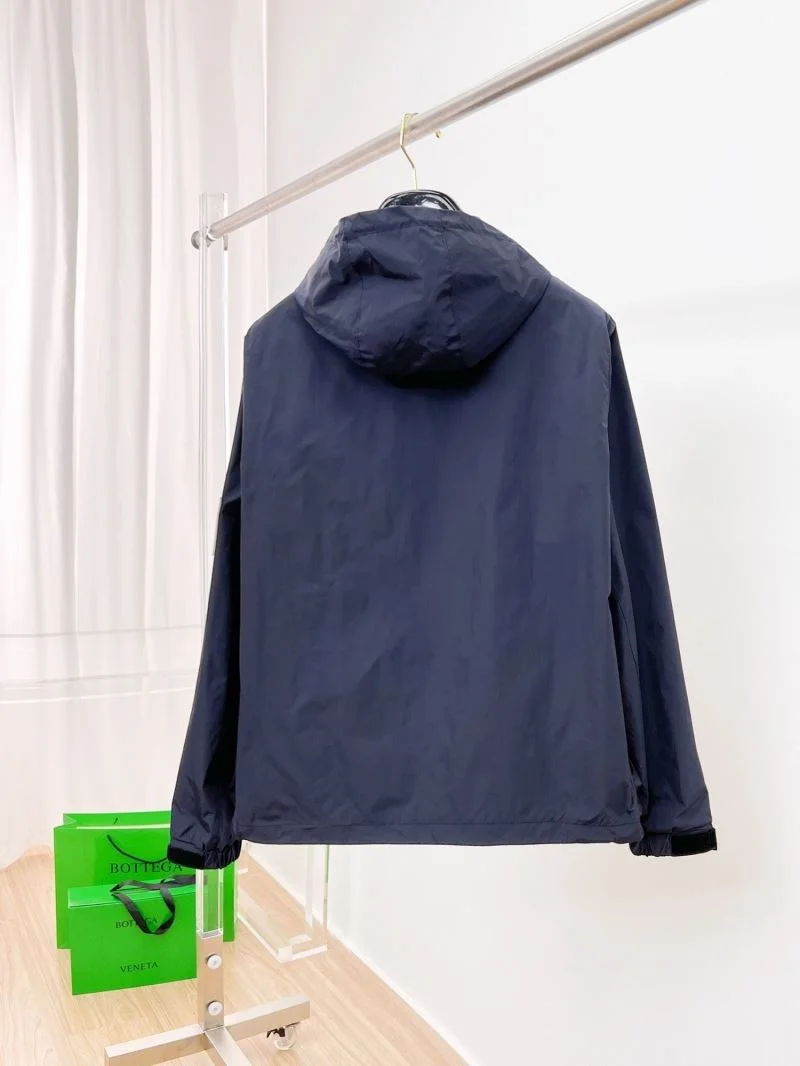 Stylish Prada Outwear 167265