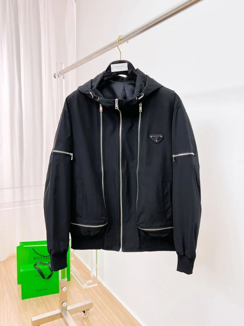 Vibrant Prada Outwear 167253