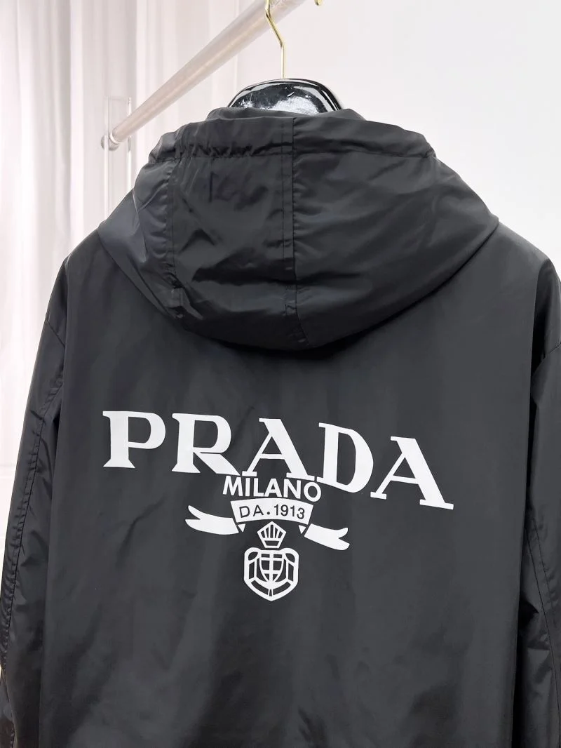 Compact Prada Outwear 167249
