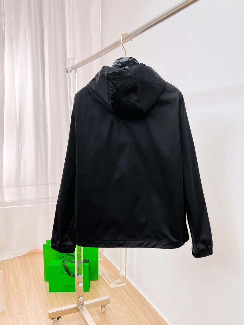 Fashionable Prada Outwear 167246