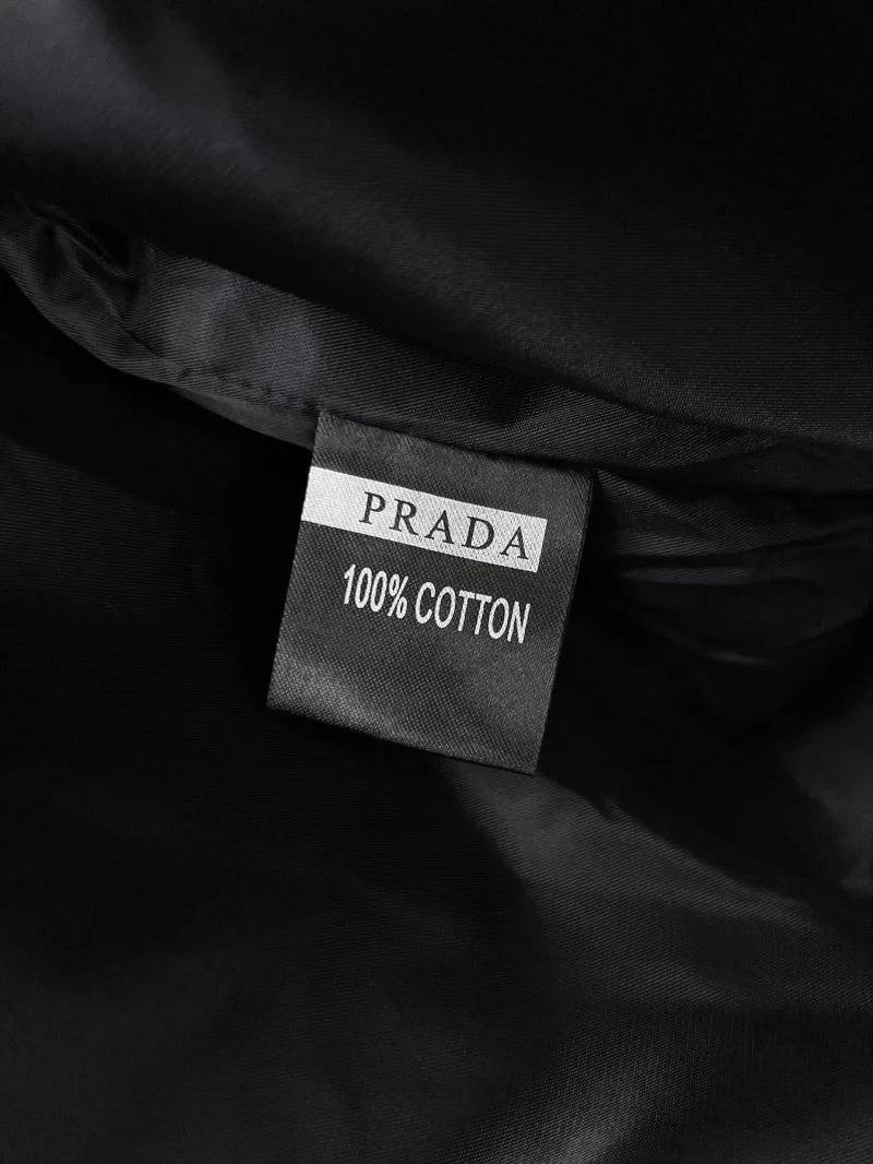 Fashionable Prada Outwear 167246