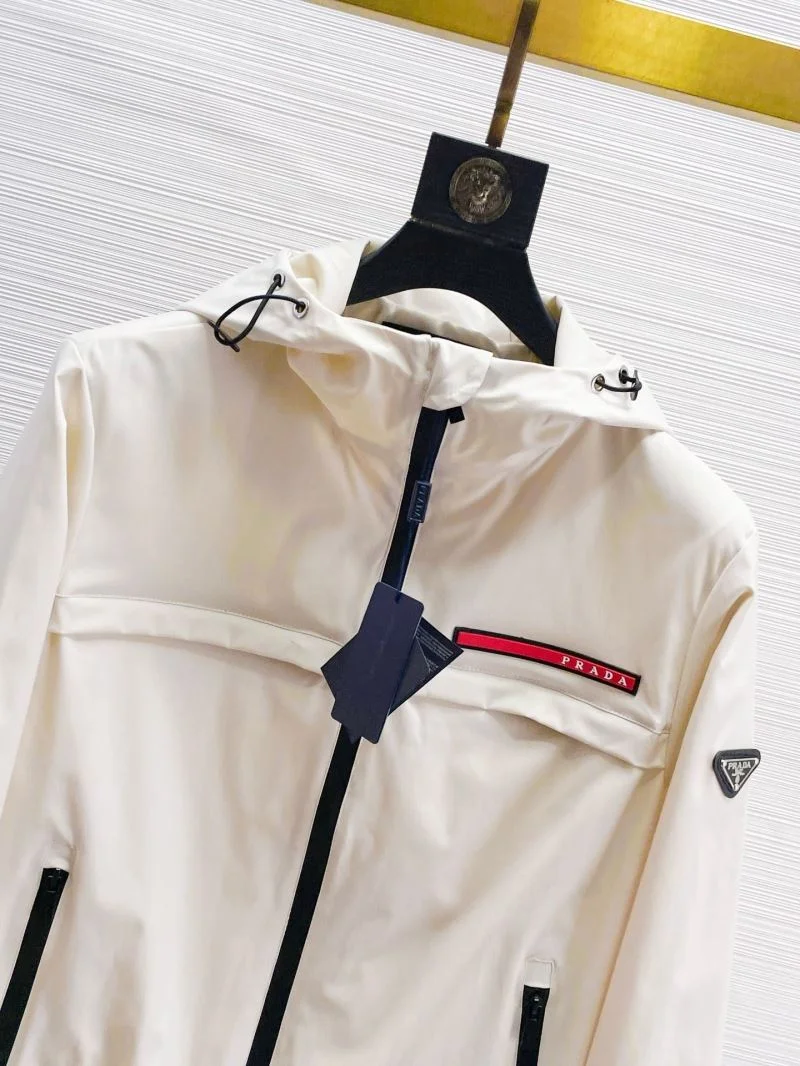 Soft Prada Outwear 167254